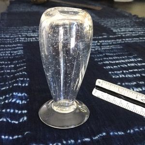 Glass vase with bubbles